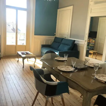Appartement T2 52 M2 L'Ambassadeur Centre-Ville 1 Chambre Balcon شقة *